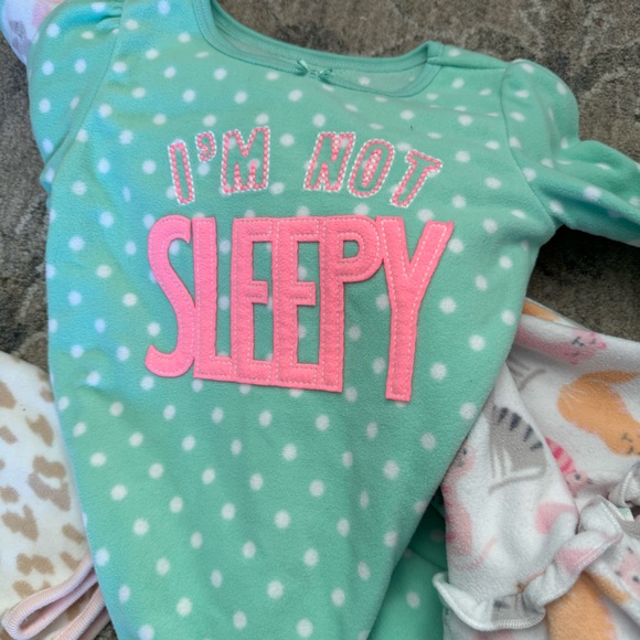 Pajama bundle - Picture 2 of 3